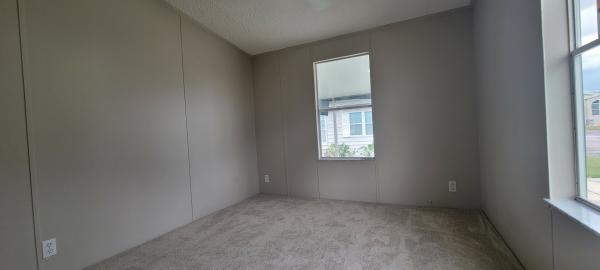 2002  Mobile Home For Sale