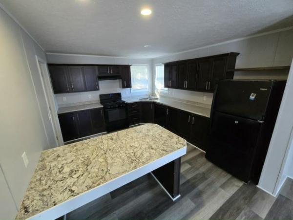 2020 FRIENDSHIP 410HH28403A Manufactured Home