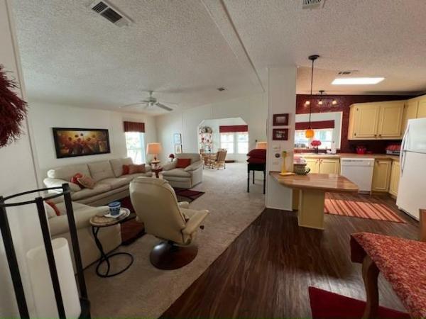 1988 HS Skyline Manufactured Home
