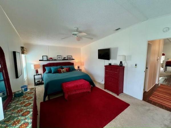 1988 HS Skyline Manufactured Home