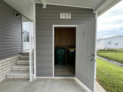 Photo 5 of 20 of home located at 17100 Tamiami Trail #160 Punta Gorda, FL 33955