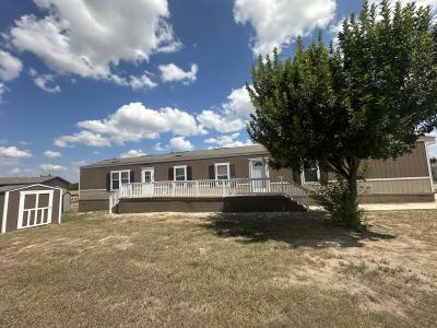 Mobile Home at 7460 Kitty Hawk Road Site 305 Converse, TX 78109