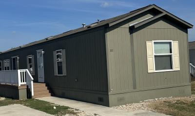 Mobile Home at 7460 Kitty Hawk Road Site 335 Converse, TX 78109