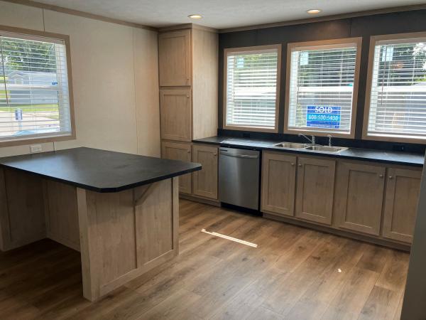 2025 CMH Manufacturing West, Inc. mobile Home