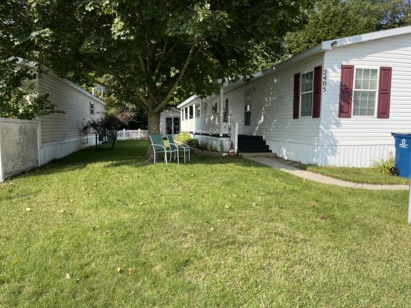 1999 Mobile Home