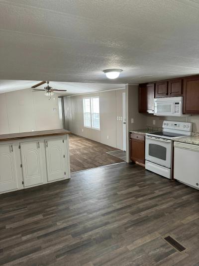 Mobile Home at 1617 Linares Way Lot 332 Jacksonville, FL 32221