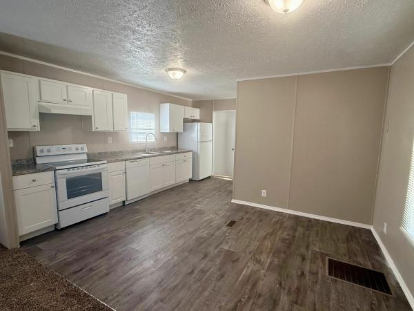 2007 Clayton Homes Inc Waycross Mobile Home