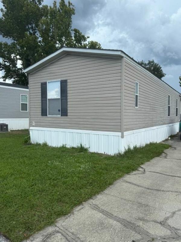 Photo 1 of 2 of home located at 6555 Old Lake Wilson Rd Lot #89 Davenport, FL 33896