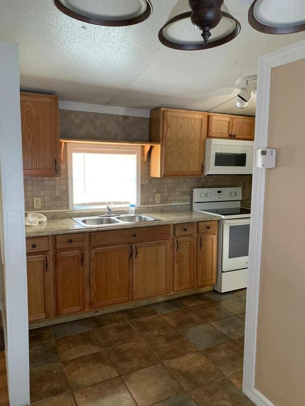1987 Mobile Home