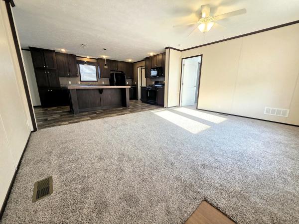 2020 5628-732 95PLH28563AH20 Mobile Home