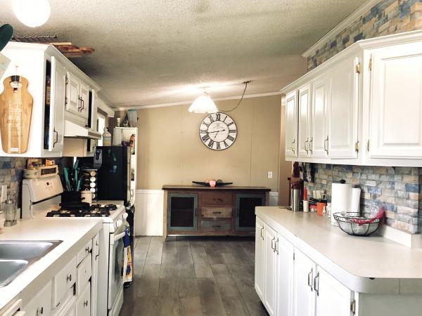 1995 Crown Regis Mobile Home For Sale