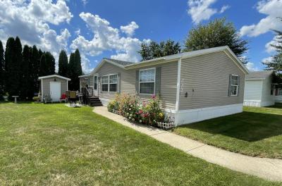 Mobile Home at 222 Shane Lane Lot 139 Dundee, MI 48131