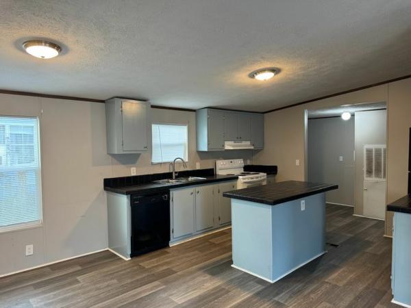2017 Clayton Homes Inc Tru MH Mobile Home