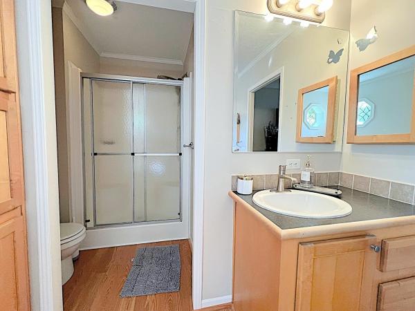 2004 Commander Mobile Home