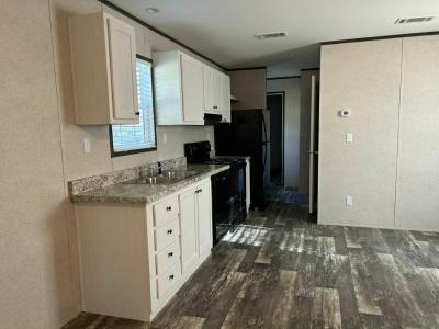 Photo 3 of 14 of home located at 38651 Tarr Drive T48 Zephyrhills, FL 33540