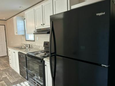 Photo 4 of 14 of home located at 38651 Tarr Drive T48 Zephyrhills, FL 33540