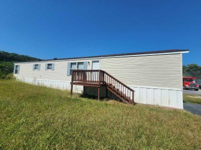 Photo 2 of 10 of home located at 491 Chapman Rd Lot 113 Fountain Inn, SC 29644