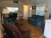 1985 Manufactured Home