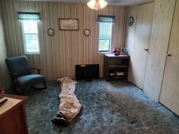 1985 Manufactured Home