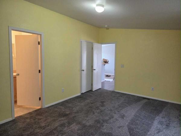2012 Cavco Mobile Home