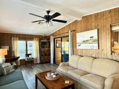 Photo 5 of 35 of home located at 1071 Donegan Rd Lot 154 Largo, FL 33771