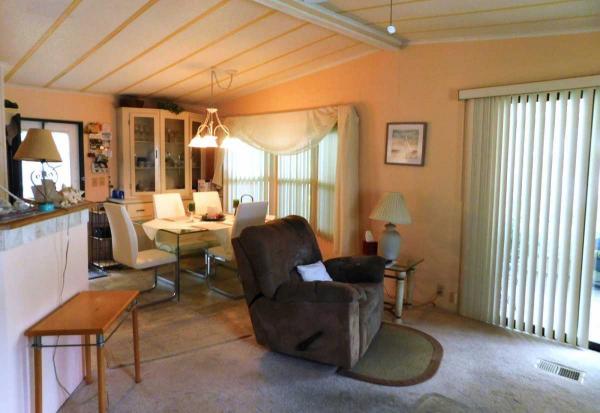 1986 Twin Mobile Home For Sale