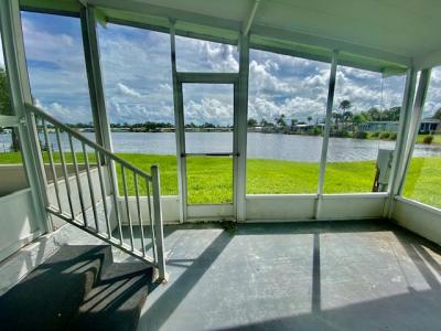 Photo 4 of 16 of home located at 233 Waterbury Court Melbourne, FL 32934