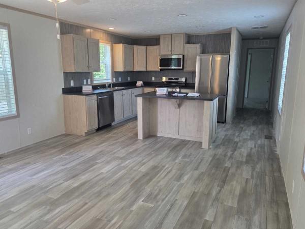 2025 Clayton Homes Mobile Home