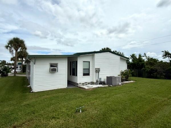 1984 Twin HS Mobile Home