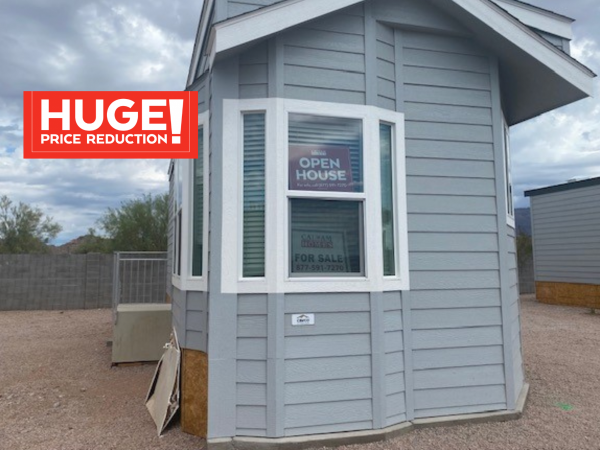 Photo 1 of 2 of home located at 6601 E Us Hwy 60 #7 Gold Canyon, AZ 85118