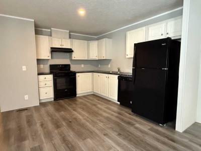 Photo 2 of 10 of home located at 1253 Upper Lucy Jackson, MI 49203