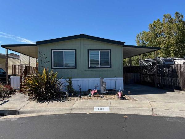 1981 Skyline Manufactured Home