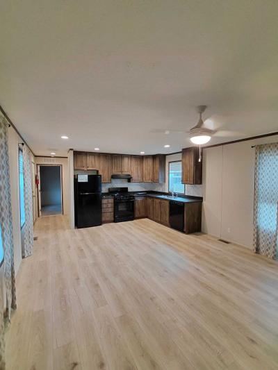 Photo 5 of 11 of home located at 301 Mantle Ave #228Kc Jackson, MI 49202