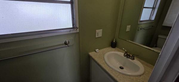 1979 2Br/1.5BA Mobile Home