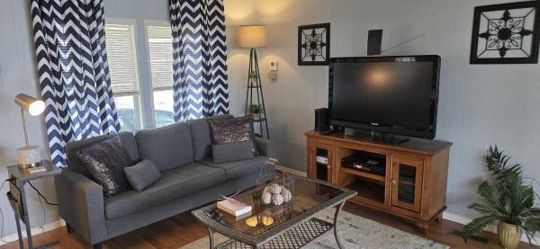 1979 2Br/1.5BA Mobile Home