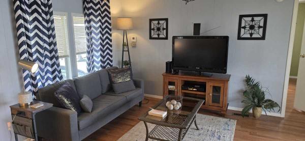 1979 2Br/1.5BA Mobile Home