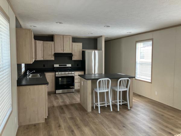 2025 CMH Manufacturing West, Inc. mobile Home