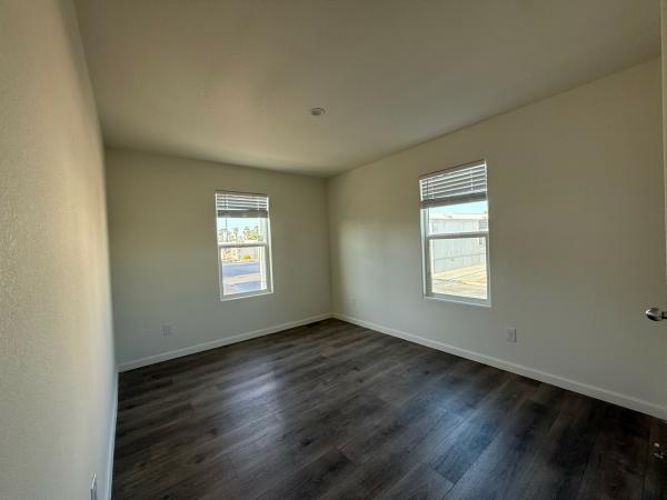 2025 Champion Home Builders, Inc. mobile Home