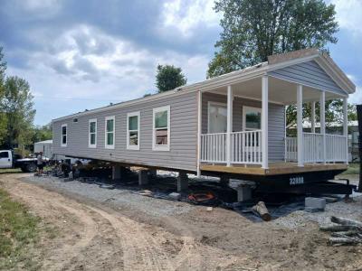 Mobile Home at 1710 Amy Dr Lebanon, MO 65536