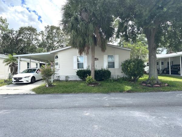 Photo 1 of 2 of home located at 1023 Iroquois Trl. Mulberry, FL 33860