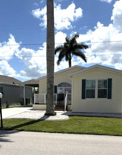 Mobile Home at 3862 Wildview Crt North Fort Myers, FL 33917