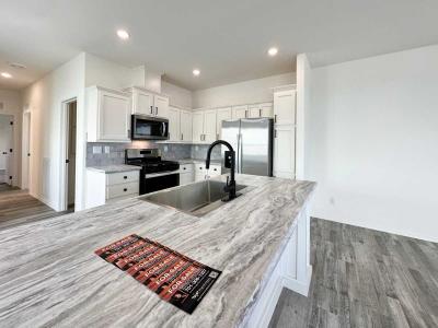 Photo 3 of 26 of home located at 351 N Meridian #43 Apache Junction, AZ 85120