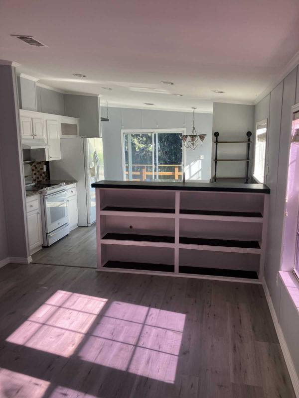 2005 Fleetwood Mobile Home