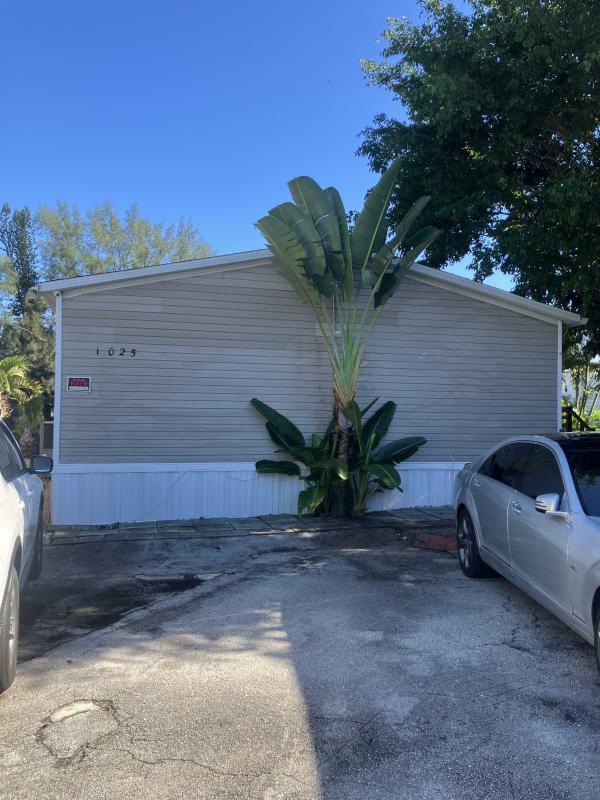 2005 Fleetwood Mobile Home