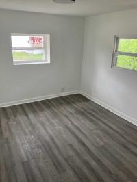 2005 Fleetwood Mobile Home