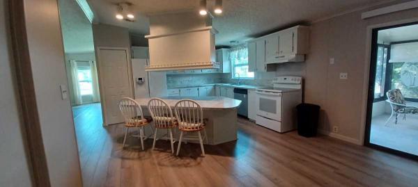 1988 Palm Harbor HS Mobile Home