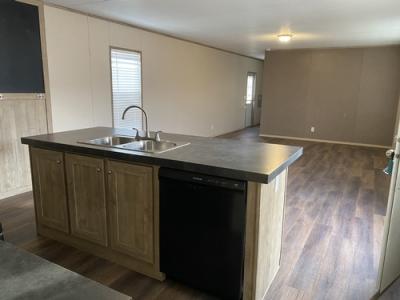 Photo 3 of 6 of home located at 6111 Sun Valley Dr Trlr 325 El Paso, TX 79924