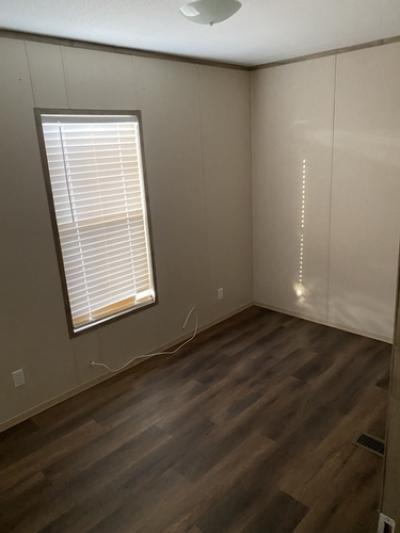 Photo 5 of 6 of home located at 6111 Sun Valley Dr Trlr 325 El Paso, TX 79924