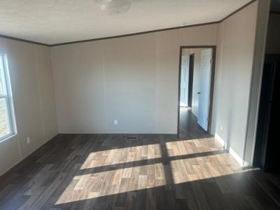 Photo 3 of 12 of home located at 9404 SE 90th Street Geronimo, OK 73543