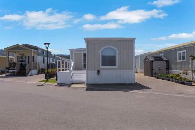 Mobile Home at 22 Dahlberg Pacifica, CA 94044